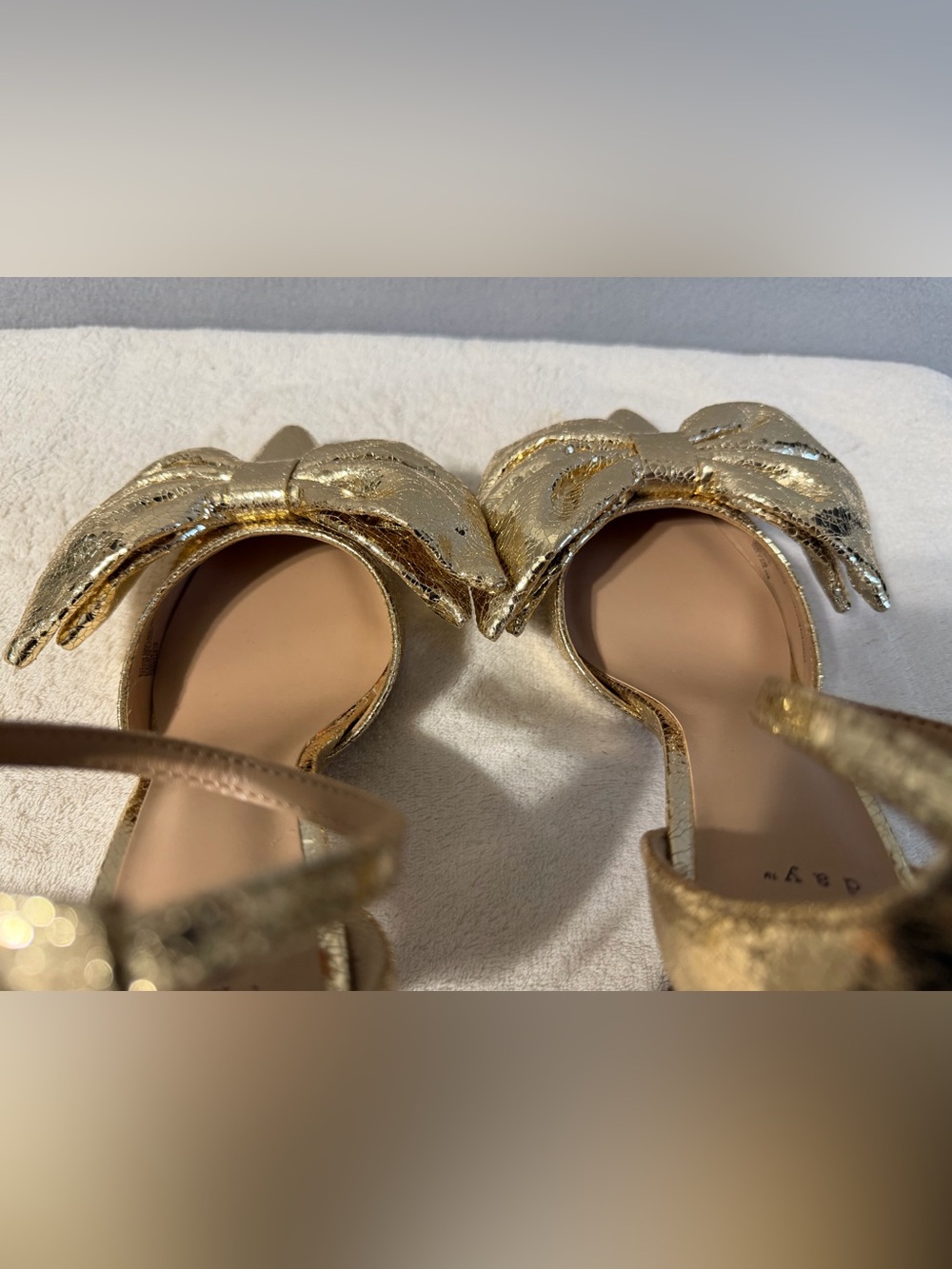 A New Day Grace Bow Heels s6.5 Women’s Gold Color - Picture 8 of 9